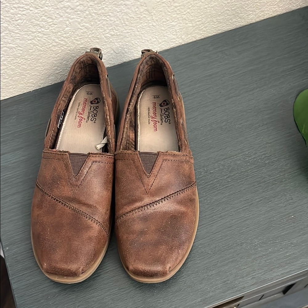 BOBS from Skechers memory foam loafer. Size 9